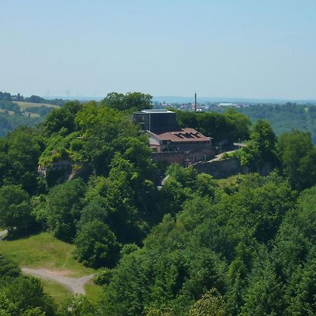Gasthaus Zum Schloss Lemberg Extérieur photo